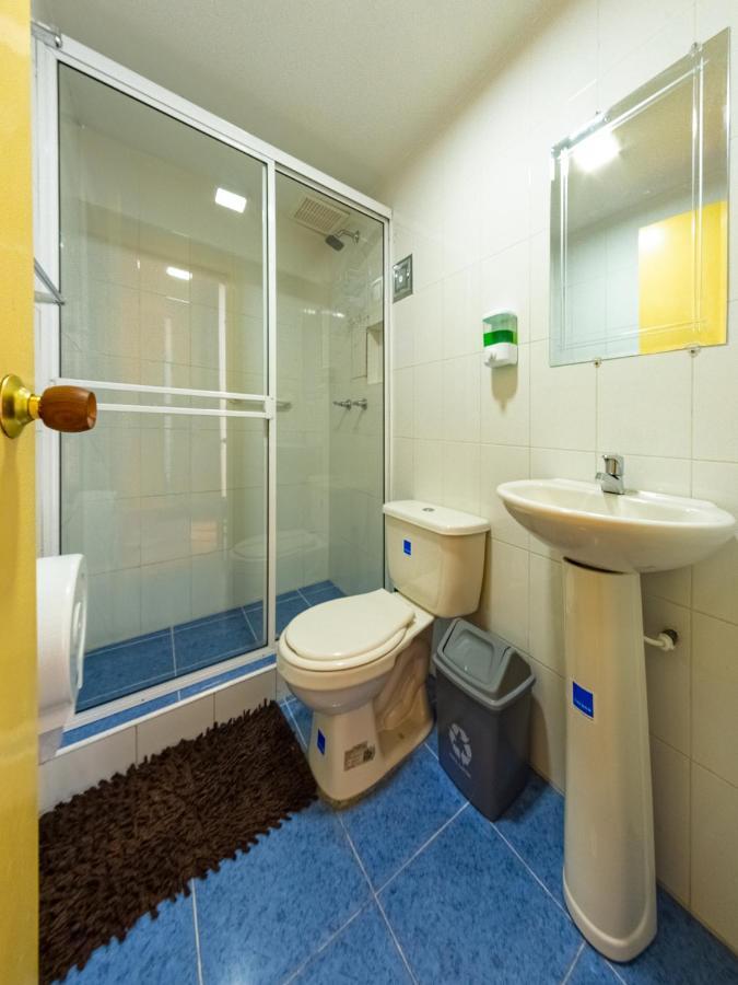 Hostal R10 波哥大 外观 照片